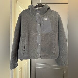 Mountain Hardware cropped fleece hoodie jacket